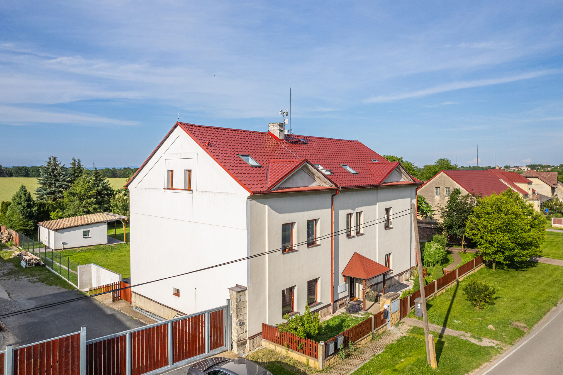 Prodej domu, obec Bukovno - Líny, 660m² obytné plochy, 2234m² pozemek