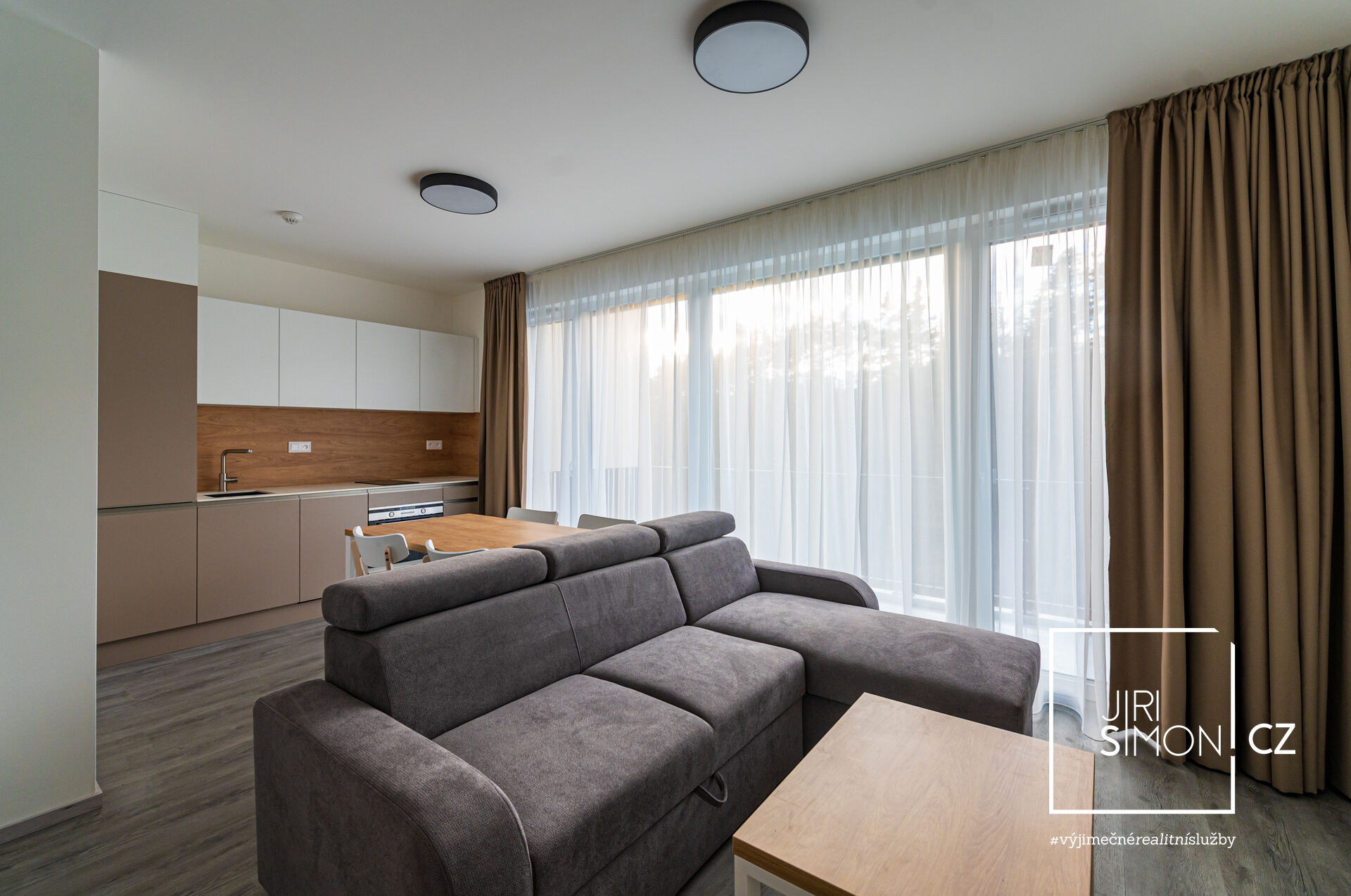 Apartmán č. 9, 4+kk, 89 m2 + terasa 42 m2 + sklep v 1. NP v projektu Krumlovský klenot