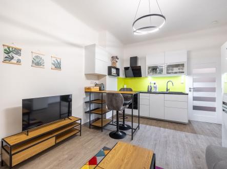 Pronájem bytu, 2+kk, 46 m²