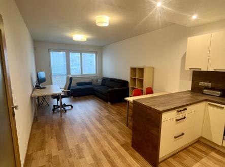 Pronájem bytu, 3+kk, 78 m²