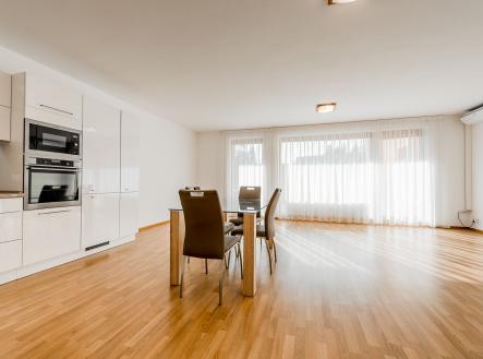 Pronájem bytu, 3+kk, 103 m²