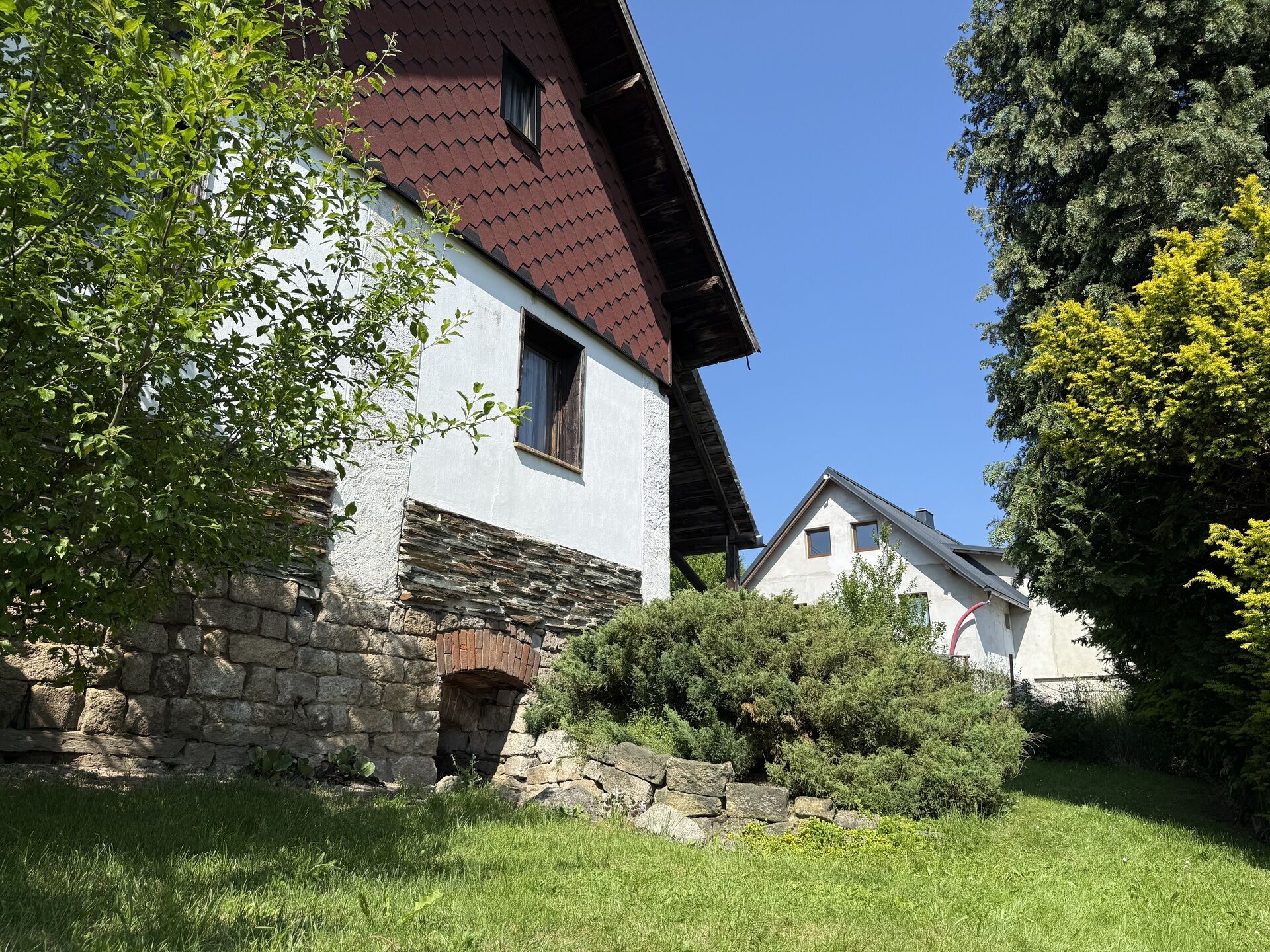 Prodej malebné chalupy v obci Horská Kamenice v žádané lokalitě