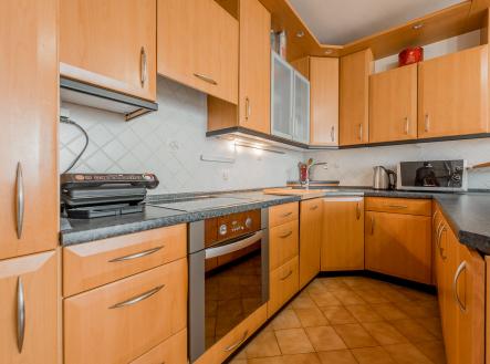 Pronájem bytu, 2+kk, 39 m²