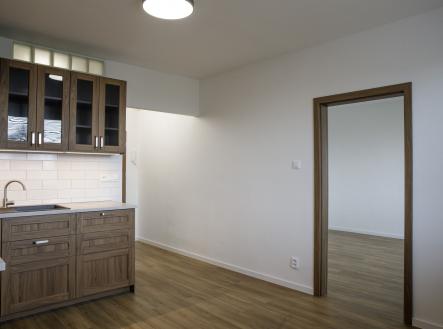 Pronájem bytu, 2+kk, 35 m²