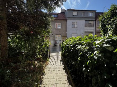 Pronájem bytu, 1+1, 37 m²