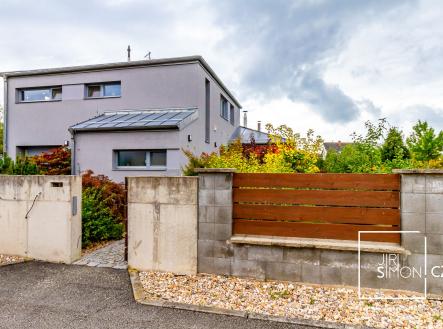 Prodej - dům/vila, 208 m²