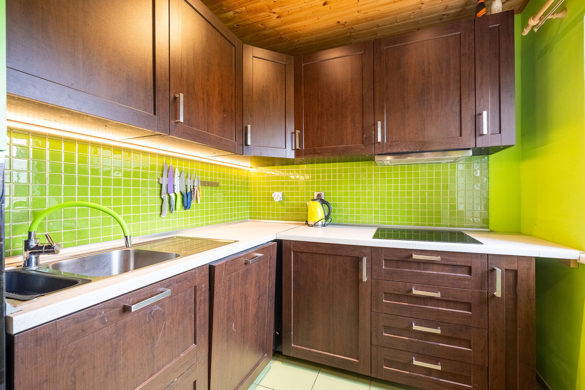 Prodej rodinného domu s pergolou, stáním a dílnou, Samopše