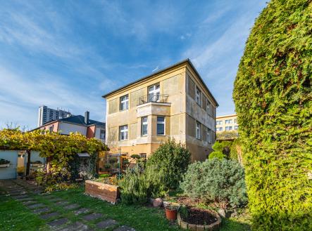 Prodej - dům/vila, 215 m²