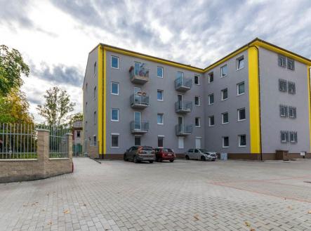 Pronájem bytu, 3+kk, 80 m²