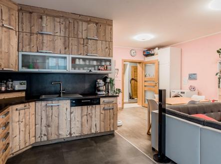 Pronájem bytu, 3+kk, 80 m²