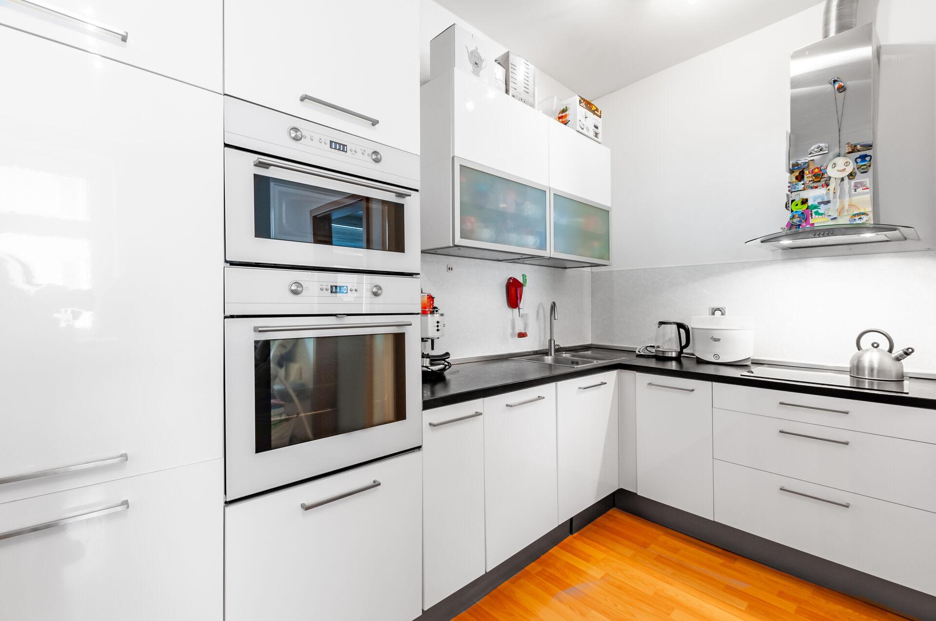 Pronájem bytu 2+kk, 41m², Praha 8 - Libeň, ulice Na Dědince