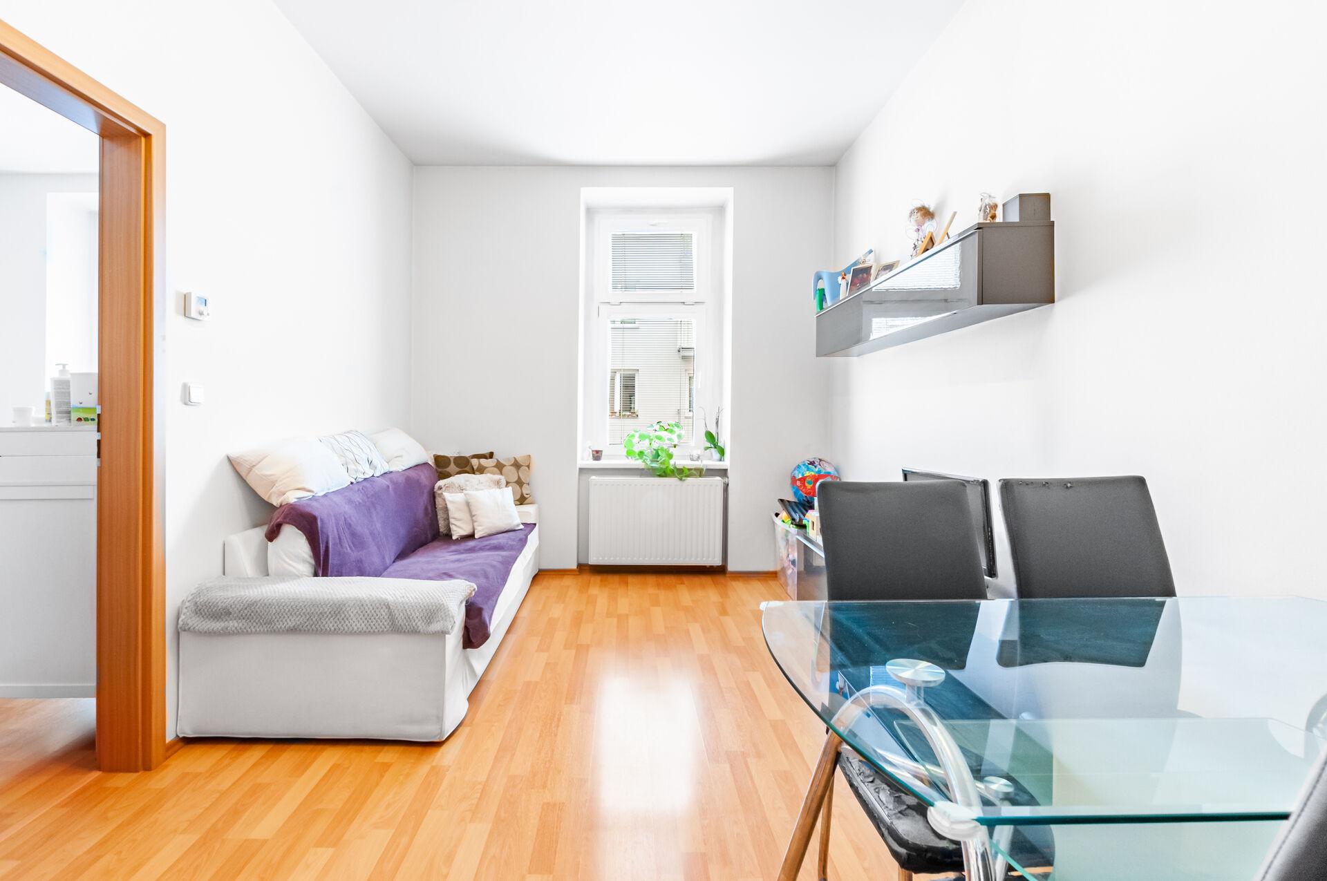 Pronájem bytu 2+kk, 41m², Praha 8 - Libeň, ulice Na Dědince