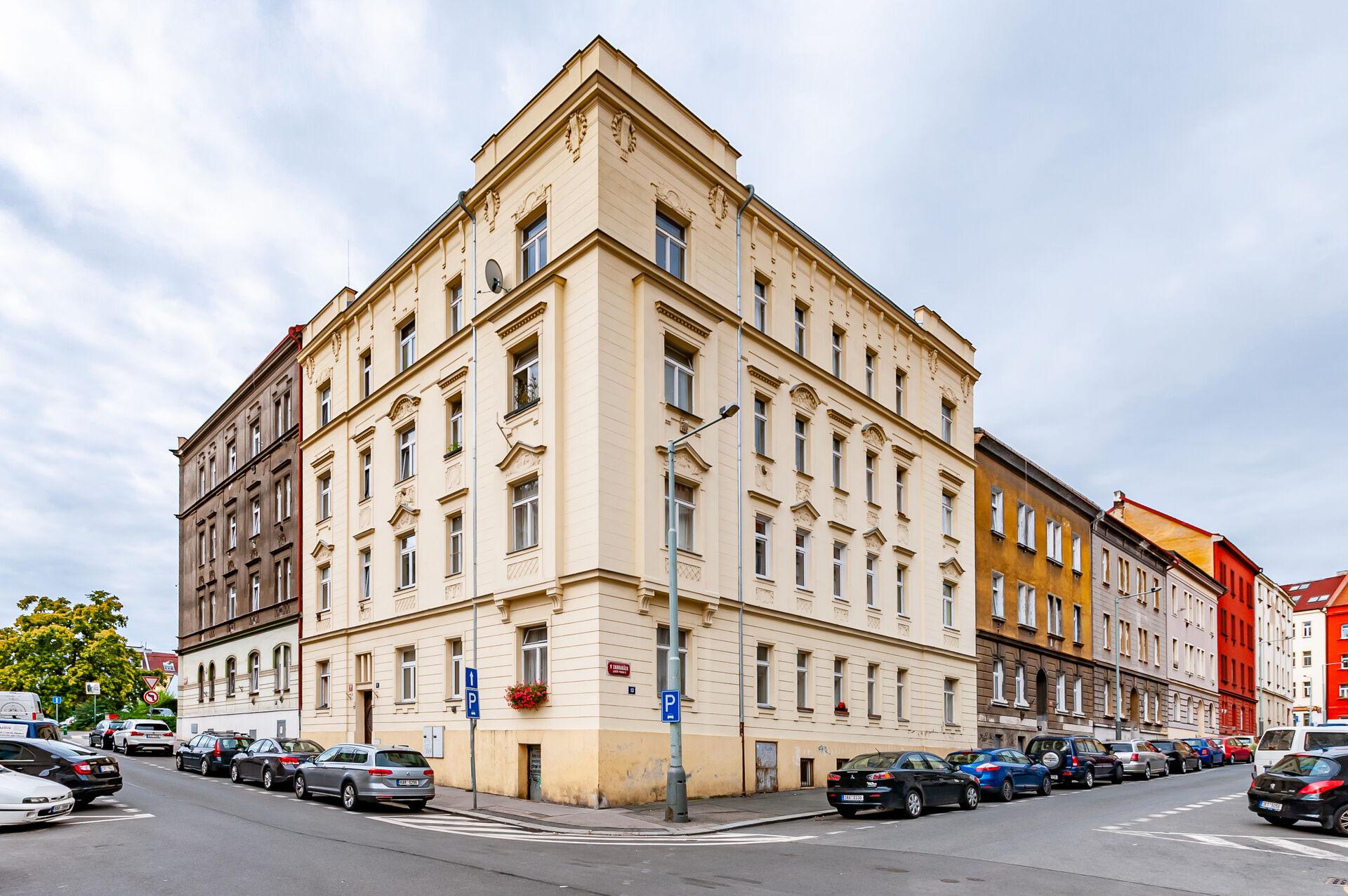 Pronájem bytu 2+kk, 41m², Praha 8 - Libeň, ulice Na Dědince