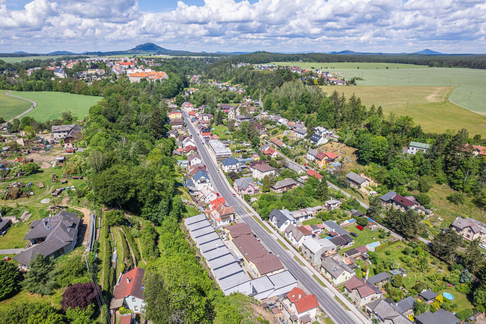 Prodej mezonetového bytu 3+kk, 84m² + terasa, Bělá pod Bezdězem