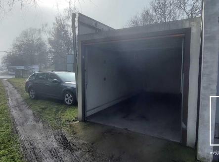 Pronájem - malý objekt/garáž