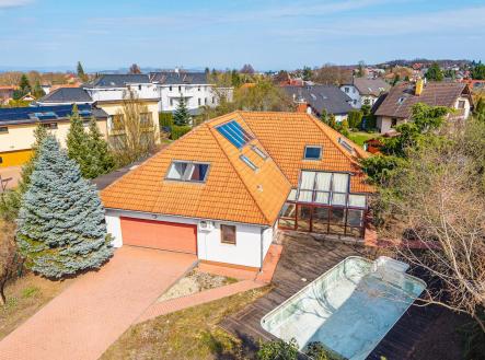 Prodej - dům/vila, 368 m²
