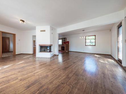 Prodej - dům/vila, 368 m²