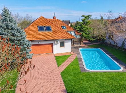 Prodej - dům/vila, 368 m²
