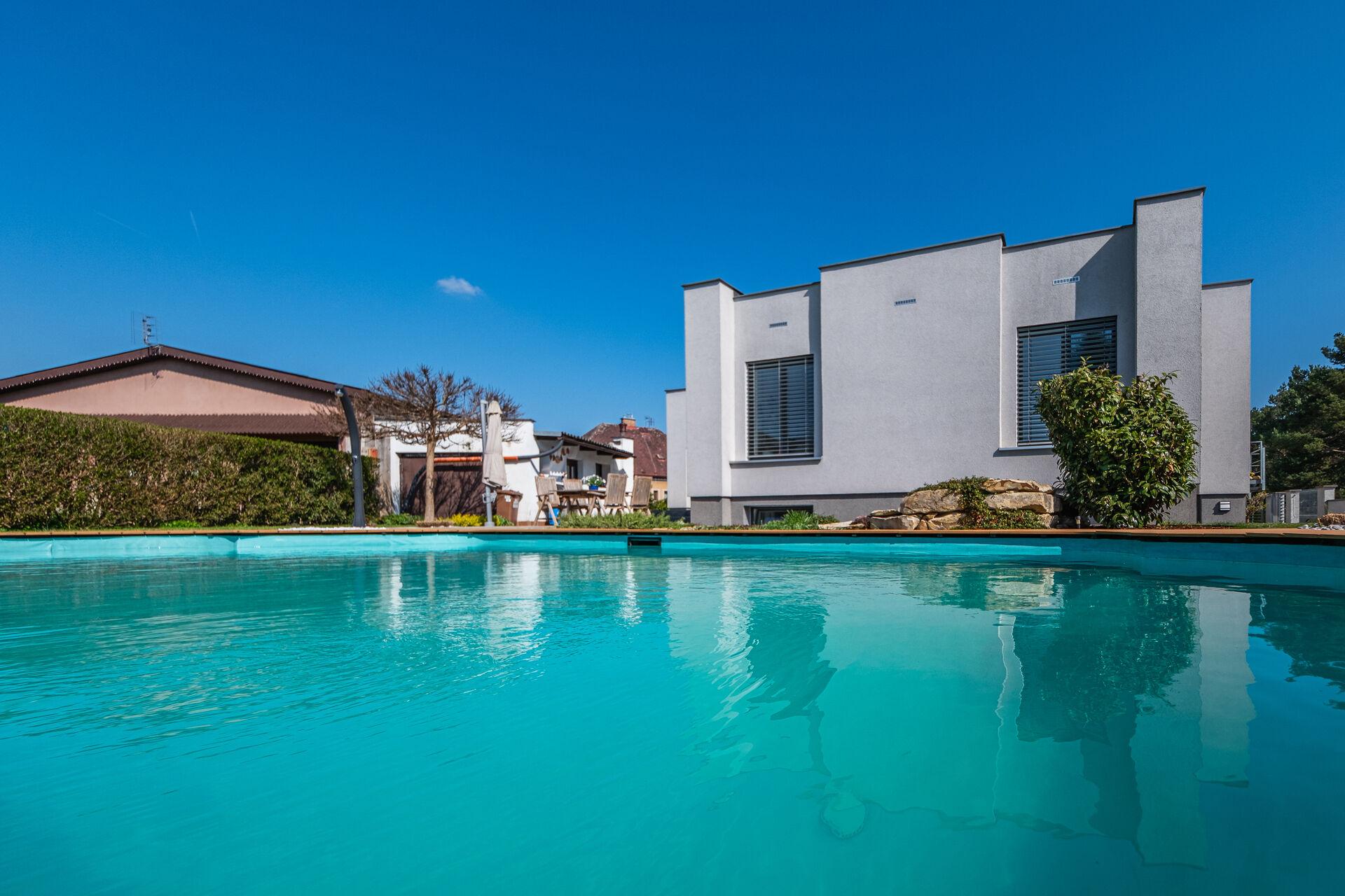 Prodej jedinečné rodinné vily v Mladé Boleslavi, ulice U Letiště, 244m² užitné plochy, 827m² pozemek