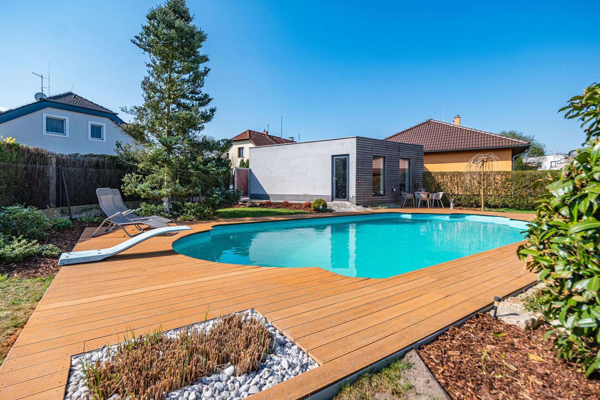 Prodej jedinečné rodinné vily v Mladé Boleslavi, ulice U Letiště, 244m² užitné plochy, 827m² pozemek