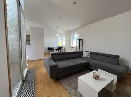 Pronájem bytu, 2+kk, 70 m²