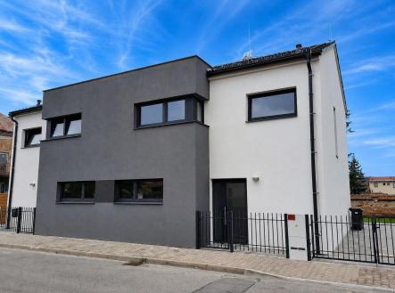 Pronájem - dům/vila, 112 m²