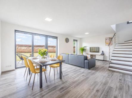 Pronájem - dům/vila, 112 m²