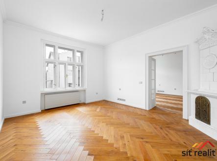 Prodej - dům/vila, 390 m²