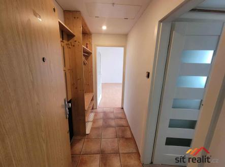 mladeze10.jpg | Prodej bytu, 2+kk, 43 m²