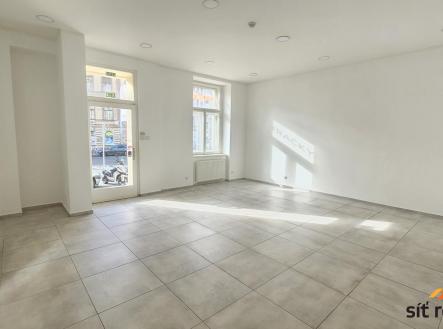 20251018_104622.jpg | Pronájem - obchodní prostor, 43 m²