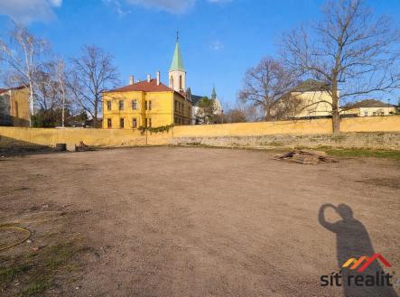 foto_01.jpg | Pronájem - pozemek pro komerční výstavbu, 1 510 m²