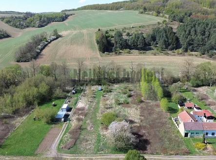 foto: 1 | Prodej - pozemek, zahrada, 1 058 m²