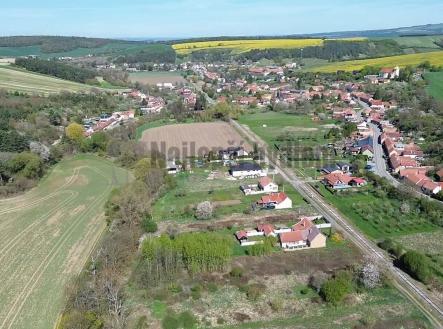 foto: 3 | Prodej - pozemek, zahrada, 1 058 m²