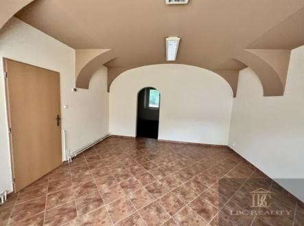 Unknown-7.jpeg | Pronájem - kanceláře, 42 m²