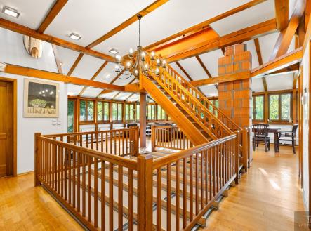 hotovo-1.jpg | Prodej - dům/vila, 360 m²