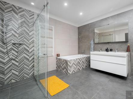 2025-12-10-13-43-56-CZ8_2991.jpg | Prodej bytu, 3+1, 112 m²