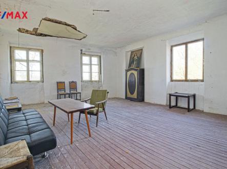 img-0037-5-4-3.jpg | Prodej - zemědělský objekt, 2 003 m²
