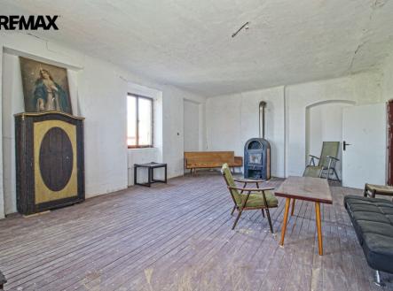 img-0038-40-41-42.jpg | Prodej - zemědělský objekt, 2 003 m²