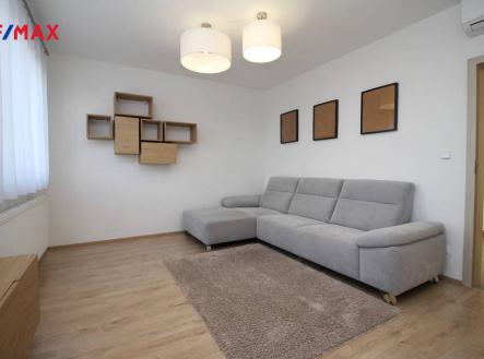 obývací pokoj | Pronájem bytu, 2+kk, 56 m²