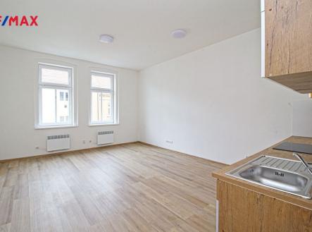 img-8512-3-4-5.jpg | Pronájem bytu, 2+kk, 47 m²