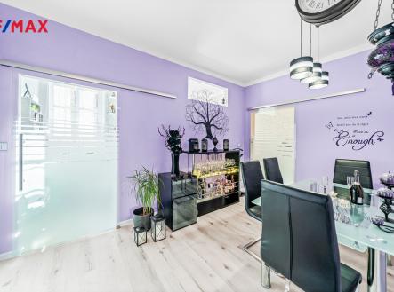 16.jpg | Prodej bytu, 4+1, 81 m²