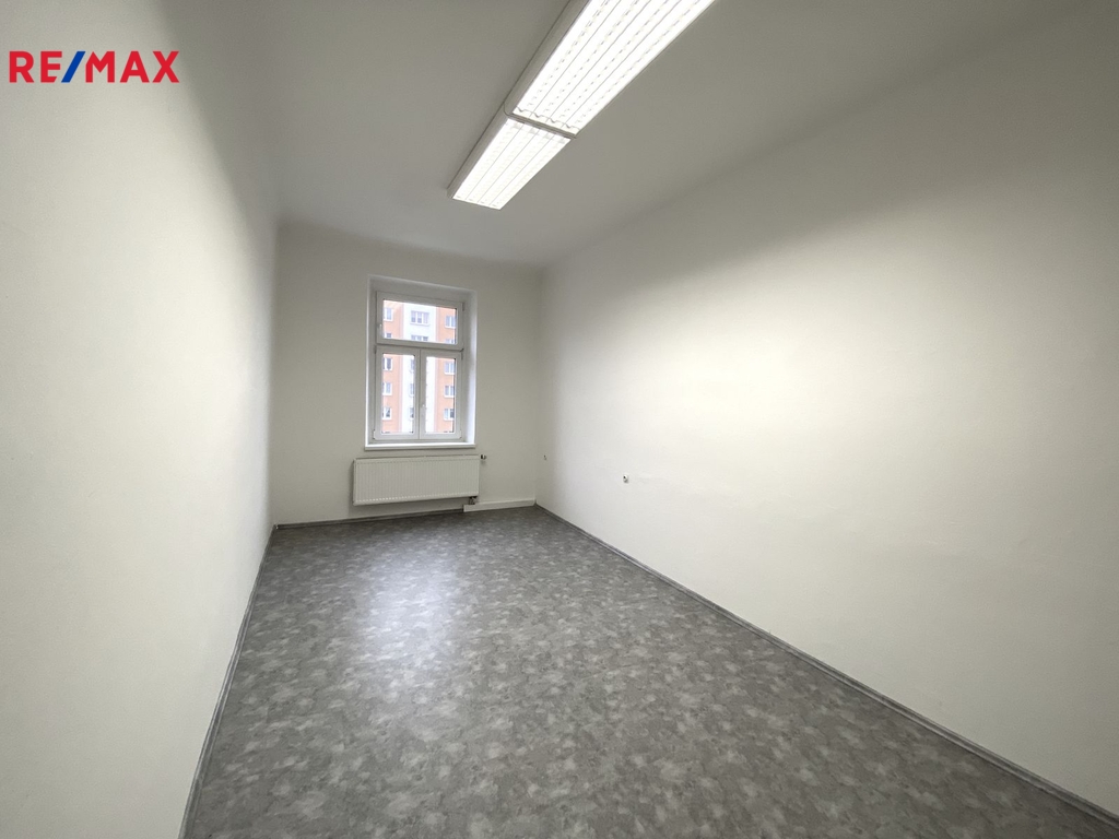 kancelář 2