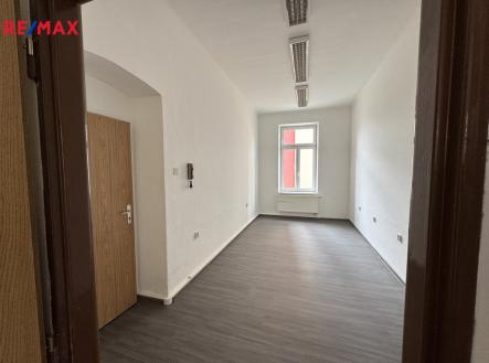 Pronájem - kanceláře, 33 m² obrázek