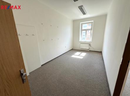Pronájem - kanceláře, 45 m² obrázek