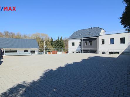Pronájem bytu, 4+kk, 112 m² obrázek
