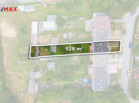 38pozemek-vymera.jpg | Prodej - dům/vila, 180 m²