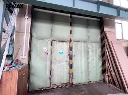 img-4535.jpeg | Pronájem - skladovací prostor, 150 m²