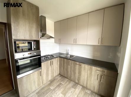 kuchyně | Pronájem bytu, 3+1, 70 m²