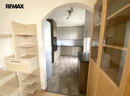 kuchyně | Pronájem bytu, 3+1, 70 m²