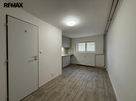 img-8087.jpg | Pronájem bytu, 1+kk, 15 m²
